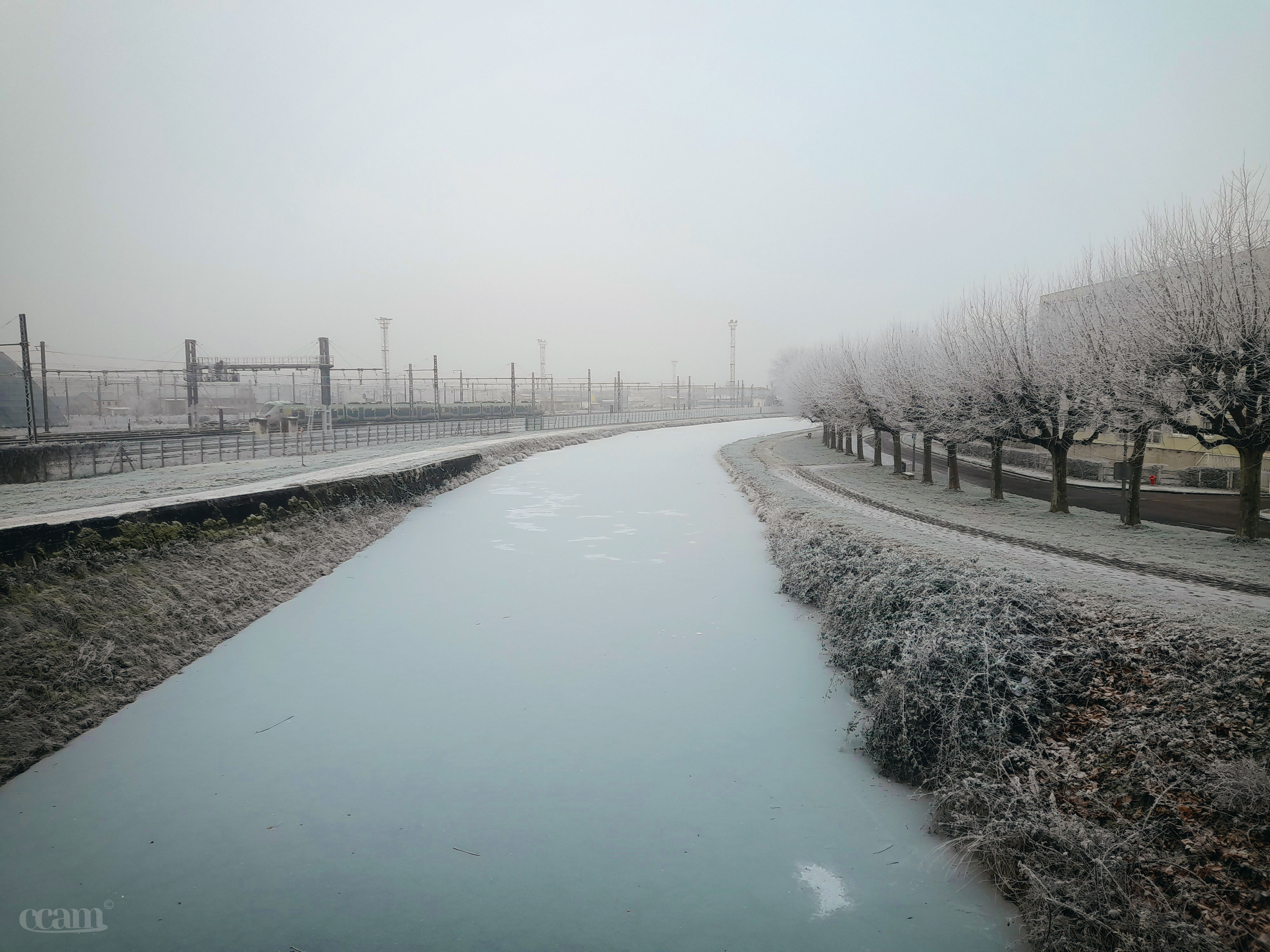 Neige et givre dans le Migennois