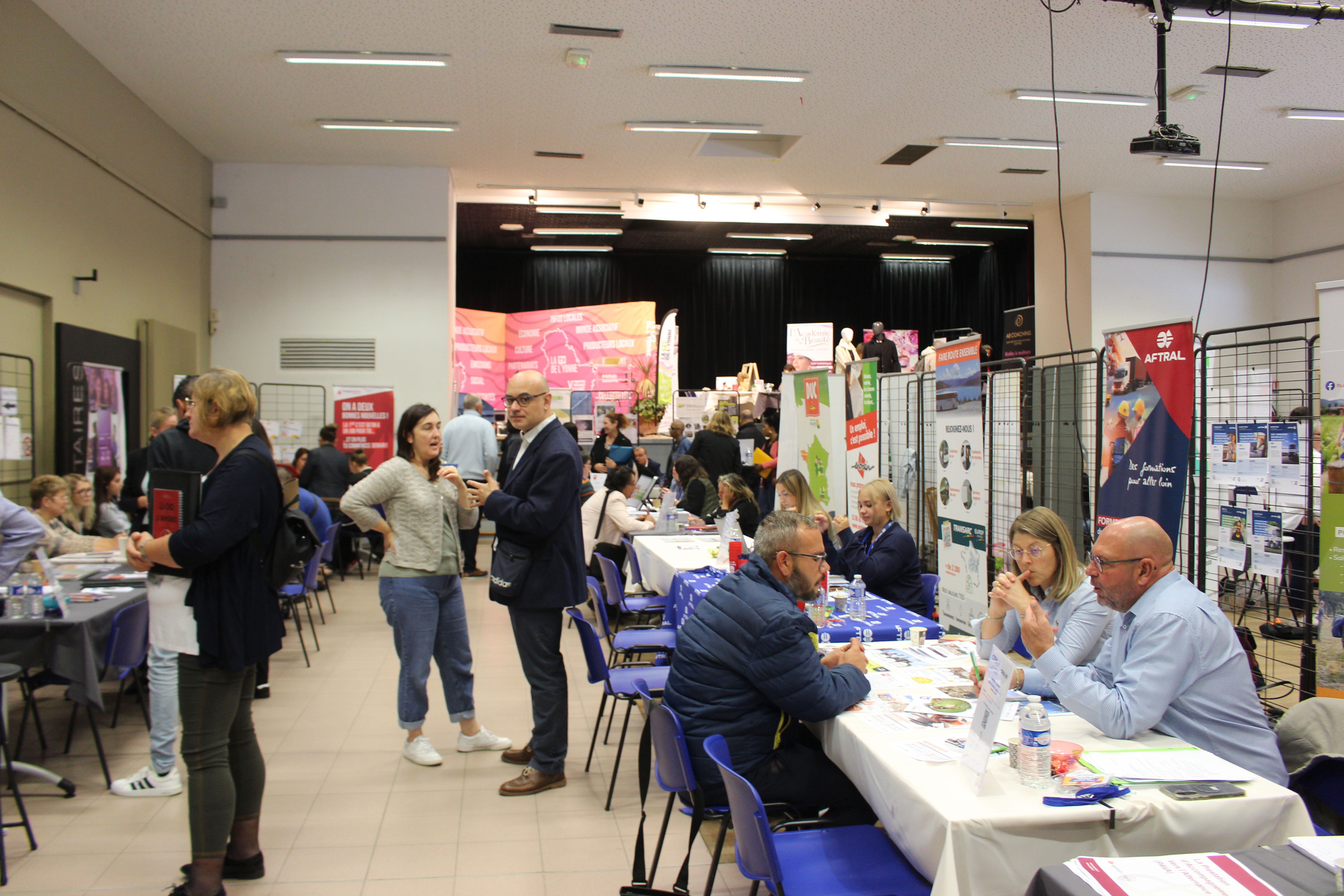 Forum Migennois : 820 visiteurs réunis autour de l’emploi, de la formation et de l’orientation