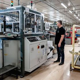 Photo de l'utlisation d'une machine à l'entreprise Verpack