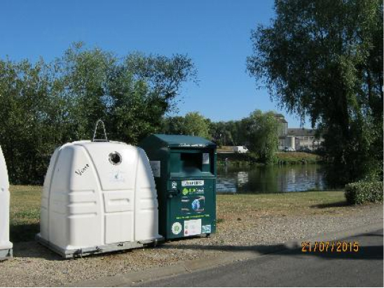 Photo des poubelles de tri